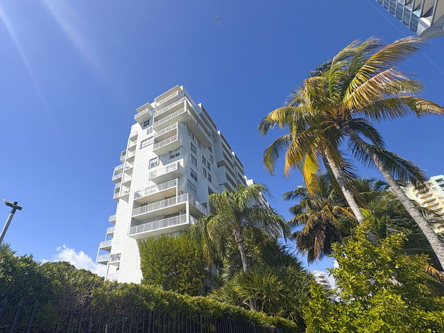 Brickell Biscayne Condo photo 2